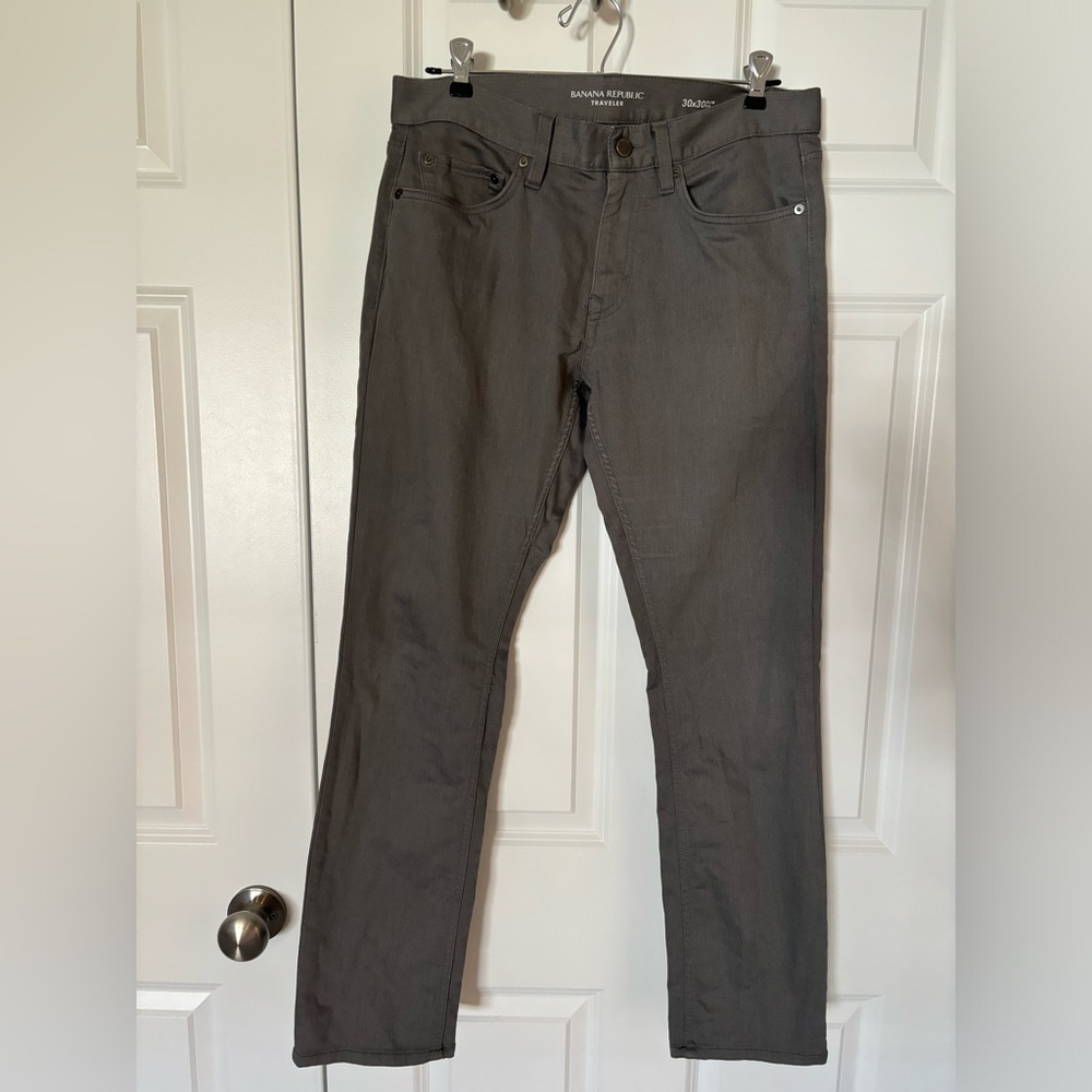 Banana Republic Traveler Jeans Slim Fit 30x30